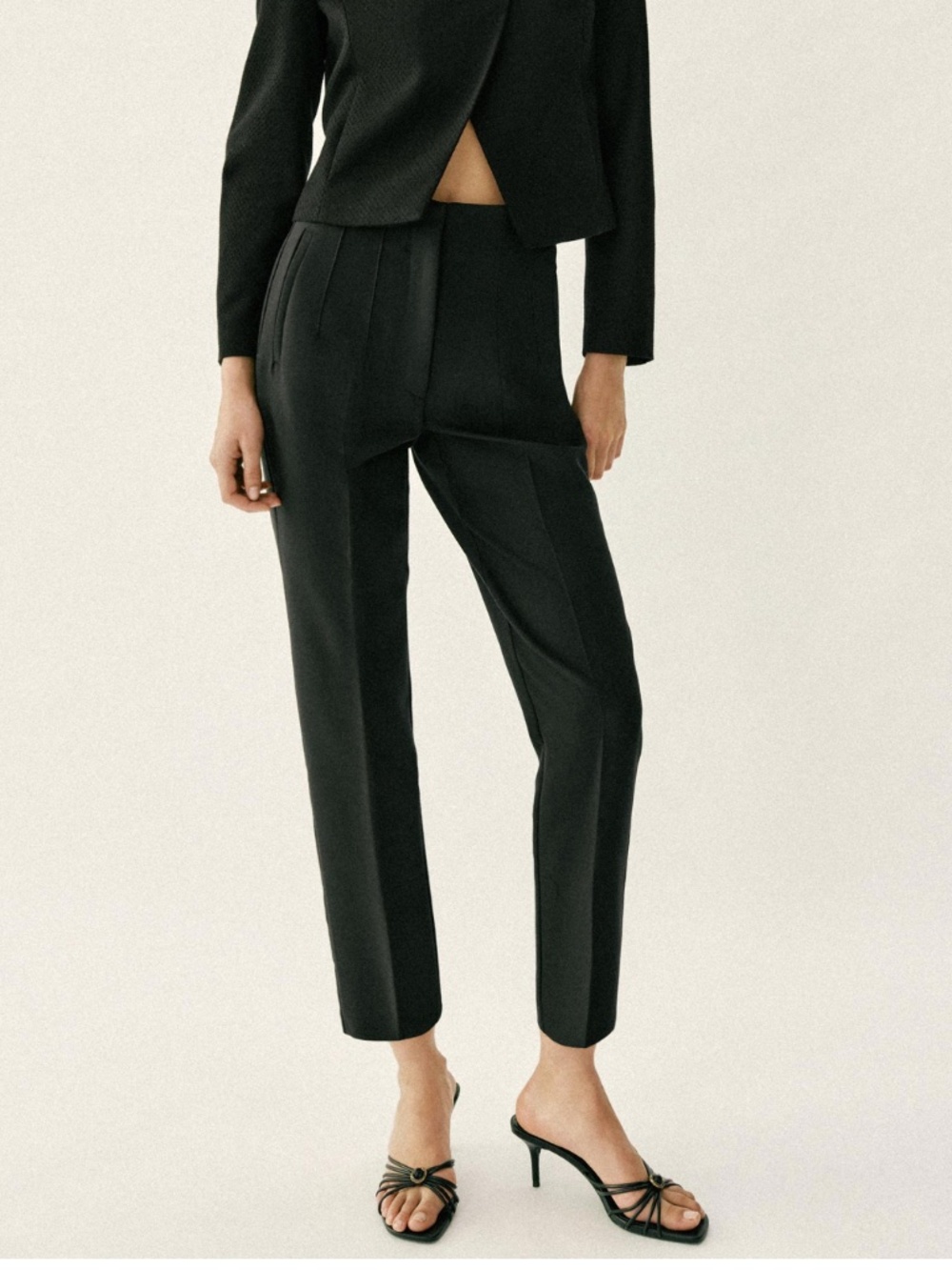 Zara HIGH-WAISTED PANTS | Black | Size XS - Picture 3 of 8